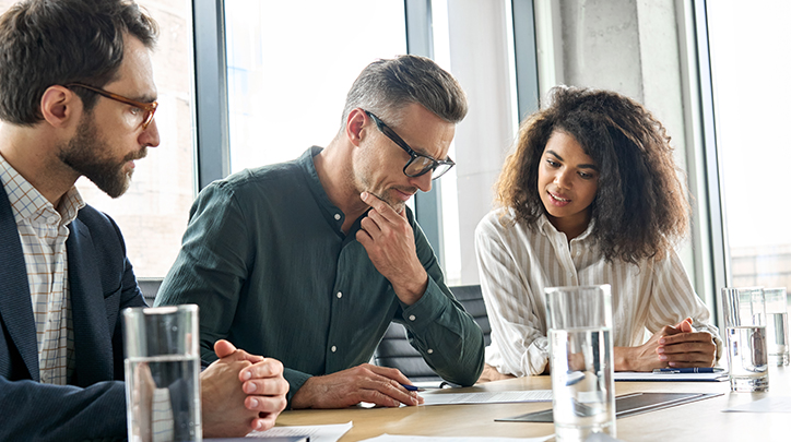 022222 Mitigate Your Clients Risk by Partnering with a PEO PEO working with clients to mitigate risk