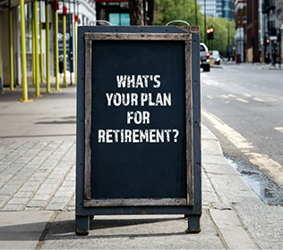 What Should a Company Consider When Retiring an Employee?